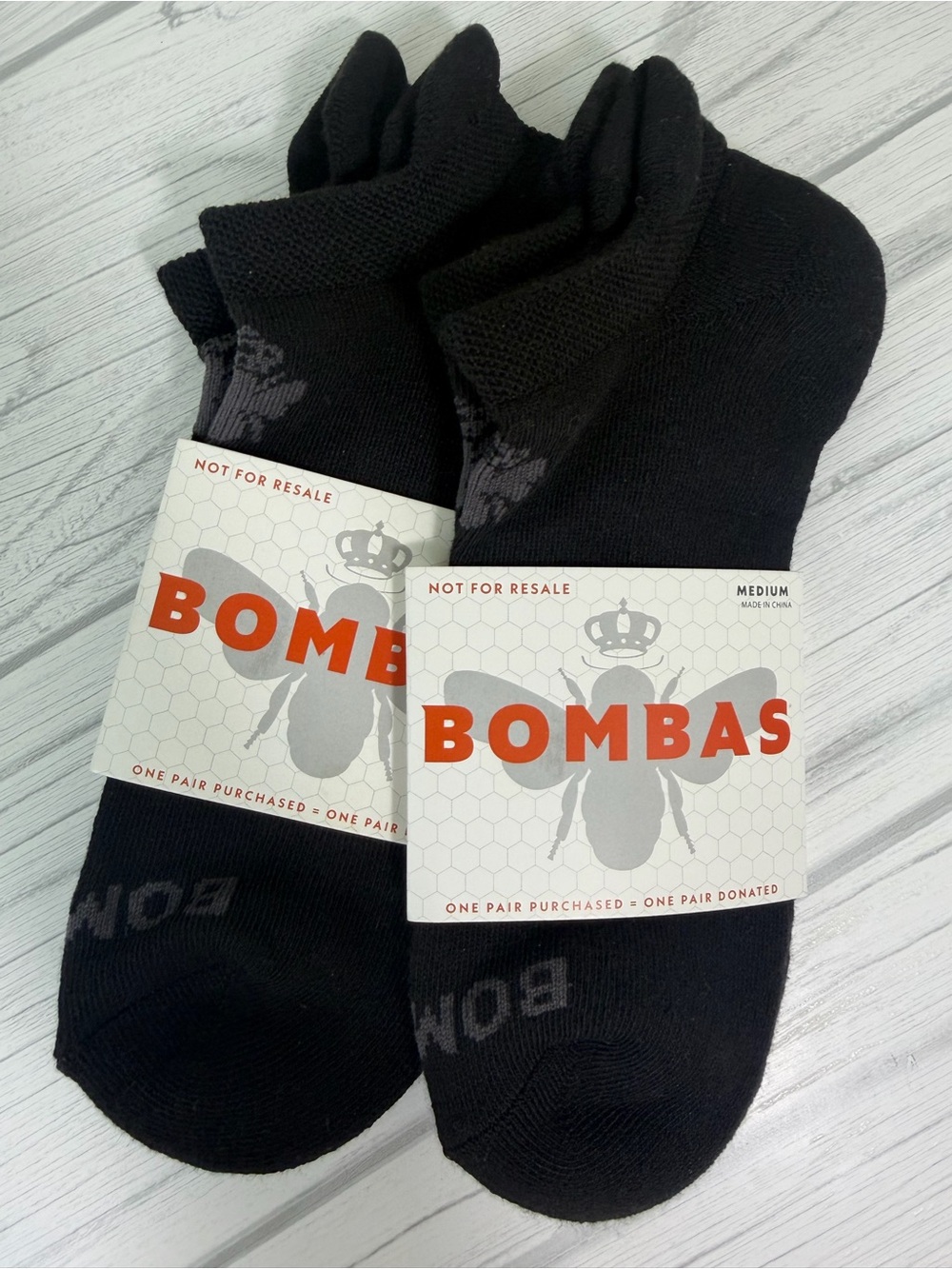 Bombas 2 Pack Unisex No-Show Socks Black Size Medium — NWT